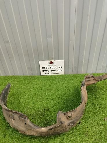 Подкрылок Передний правый Toyota, 2000 г., Оригинал