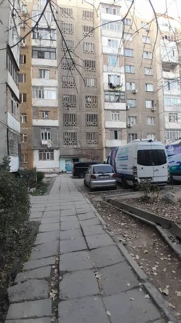 срочно сниму квартиру в районе кирком стром на долгий срок: 1 комната, 34 м², 105 серия, 1 этаж, Евроремонт — 8