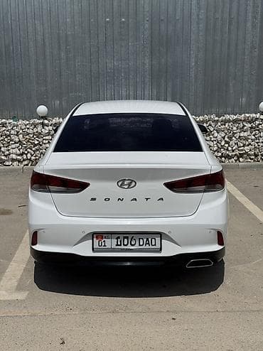 Продажа авто: Hyundai Sonata: 2017 г., 2 л, Автомат, Газ, Седан — 5