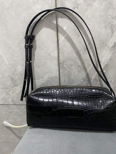 женский кошелек с двумя молниями: Сумка ZARA, модель с фактурой под крокодила. - Цвет: черный — 2