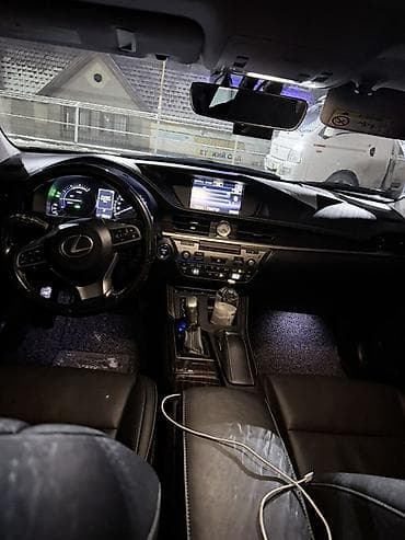 ct 200h: Lexus ES: 2017 г., Автомат, Гибрид, Седан — 5