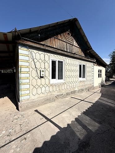 Недвижимость: 🏡 Продается уютный дом в Гавриловке! 📍 Участок — 13 соток 🏠 Площадь — 5