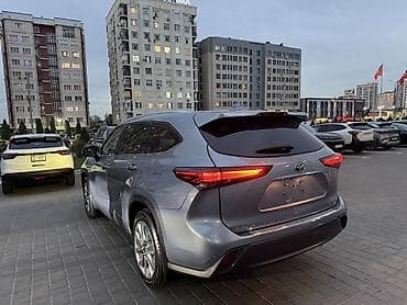 фура жак: Toyota Highlander: 2023 г., 2.5 л, Автомат, Гибрид, Кроссовер — 6