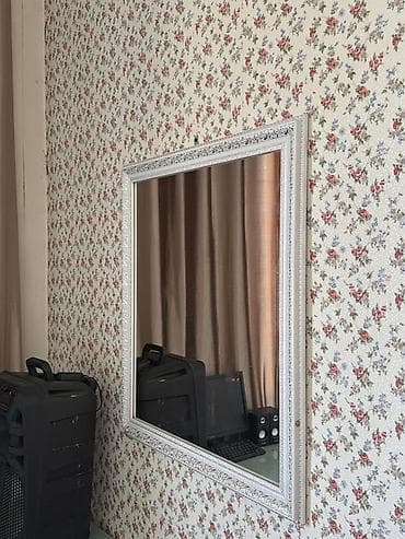 Часы для дома: Зеркало настенное в декоративной раме - Форма: прямоугольное — 1