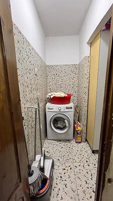 сдайу квартира: 3 комнаты, 57 м², 6 мкр 104 серия, 2 этаж, Требуется ремонт — 10