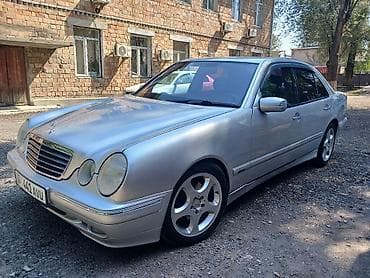 Продажа авто: Mercedes-Benz E-Class: 2001 г., Седан — 3