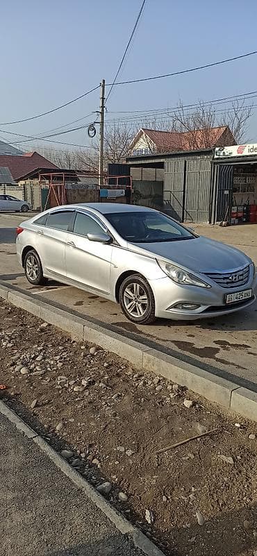 infinity fx35: Hyundai Sonata: 2010 г., 2 л, Автомат, Бензин, Седан — 2