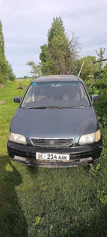 mini ev: Honda Shuttle: 1996 г., Минивэн — 7