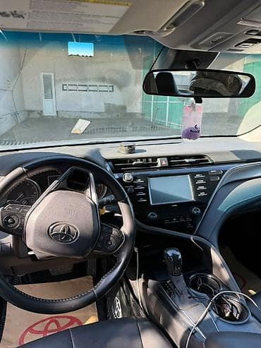 Транспорт: Toyota Camry: 2020 г., 2.5 л, Автомат, Бензин, Седан — 9
