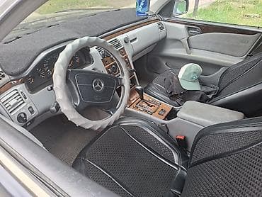 audi 80: Mercedes-Benz E-Class: 1999 г., 2.4 л, Автомат, Бензин, Седан — 4