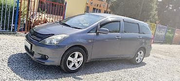 mazda 626 кронос: Toyota WISH: 2004 г. — 4