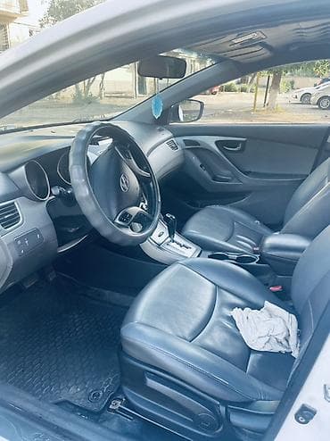 range rover 2002: Hyundai Avante: 2013 г., 1.5 л, Автомат, Бензин, Седан — 6