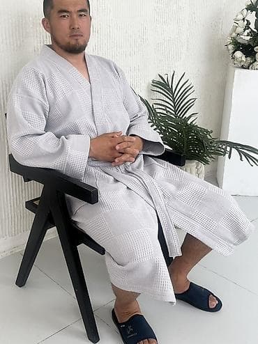 оптом одежда: Оптом и в розницу вафельный легкий банный халат !
Хлопок!Все размеры — 3