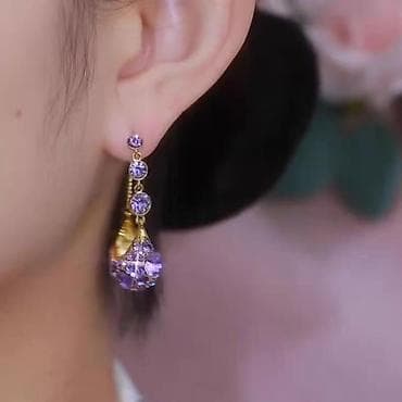 Серьги: Серьги-подвески с фиолетовыми кристаллами - Дизайн: изящные подвесные — 3