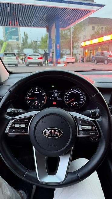 80 б4: Kia K3: 2019 г., 1.6 л, Вариатор, Бензин, Седан — 9