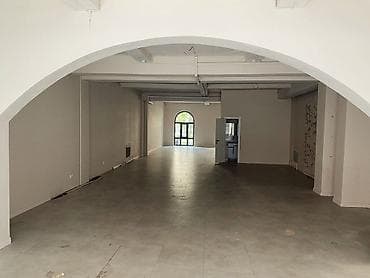 итальяский квартал: Аренда офисов, 140 м², В жилом комплексе, С отдельным входом, С отдельным сан узлом, С системой безопасности — 3
