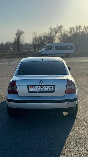 mx 6: Volkswagen Passat: 2001 г., 2.3 л, Механика, Седан — 3
