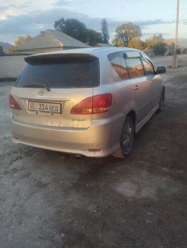 на тайоту ист: Toyota Ipsum: 2002 г., 2.4 л, Автомат, Бензин, Вэн/Минивэн — 3