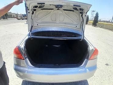 капот аккорд: Honda Civic: 2005 г., 1.7 л, Автомат, Бензин, Седан — 6