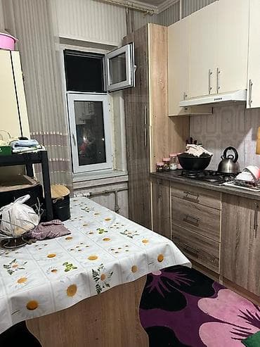 кто сдает квартиру: 3 комнаты, Агентство недвижимости, Без подселения, С мебелью полностью — 7