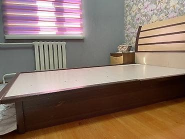 Спальный гарнитур, Двуспальная кровать, ДСП, цвет - Коричневый at lalafo.kg Спальный гарнитур, Двуспальная кровать, ДСП, цвет - Коричневый