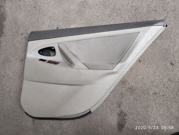 напольные вазы: Toyota Camry SV45 дверная обшивка, Тойота Камри дверная обшивка — 1