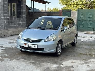 Транспорт: Honda Fit: 2006 г., 1.3 л, Вариатор, Бензин, Хэтчбэк — 4