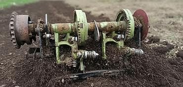 тормозной блок: Двухрядный сошниковый узел высевающей сеялки Deniz (турецкий — 1