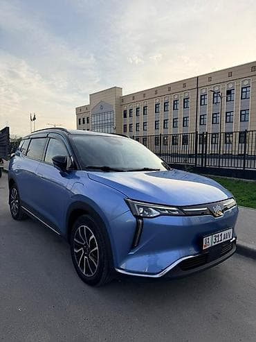 Транспорт: Weltmeister W6, 2022 г., 90000 км, Передний, В наличии — 3