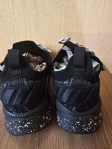 Кроссовки Lining оригинал 42 р б/у