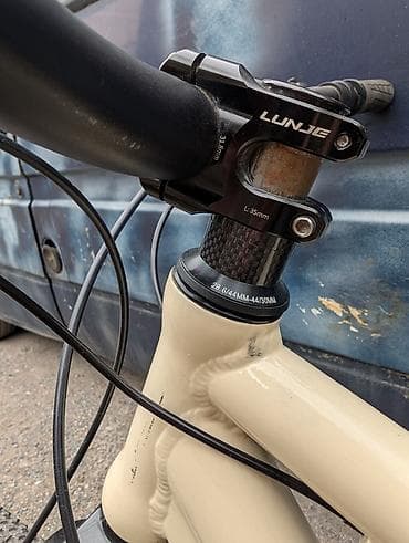 стояночный тормоз: СРОЧНО Продам горный велосипед хардтейл рама - алюминиевая, размер — 5