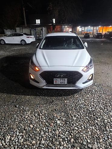 Hyundai Sonata: 2019 г., 0.2 л, Автомат, Газ, Седан — 7