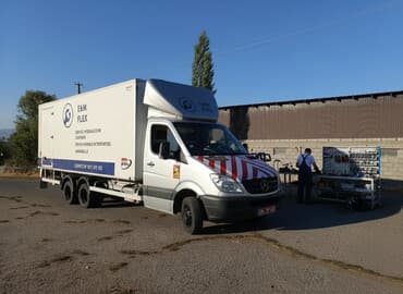 Mercedes-Benz Спринтер: 2008 г., 3 л, Механика, Дизель, Фургон