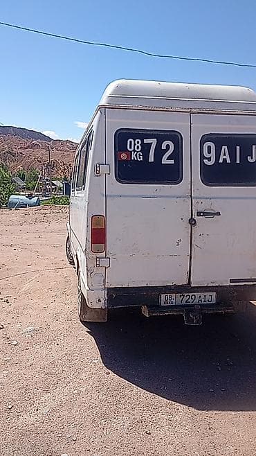 гидроскутер бишкек: Mercedes-Benz T1: 1993 г., 2.9 л, Робот, Дизель, Van — 2