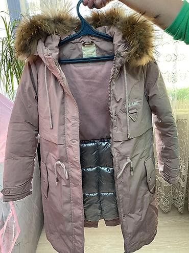 Продаю подростковую куртку на 9-11 лет очень тёплая подклад флис