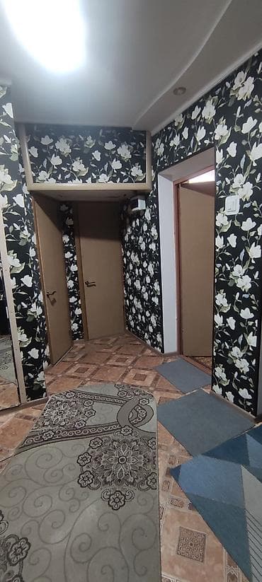 квартира центр: 3 комнаты, 83 м², 105 серия, 2 этаж, Косметический ремонт — 3