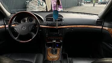 Mercedes-Benz E-Class: 2004 г., 3.2 л, Автомат, Бензин, Седан — 4