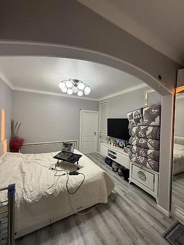 4гор болница: 4 комнаты, 105 м², 106 серия улучшенная, 4 этаж, Дизайнерский ремонт — 4