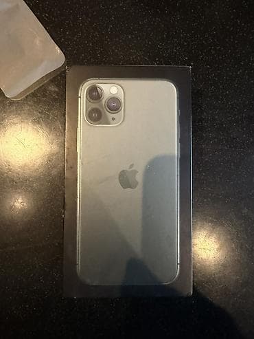 x7 pro: IPhone 17 Pro, Серебристый, Коробка — 1