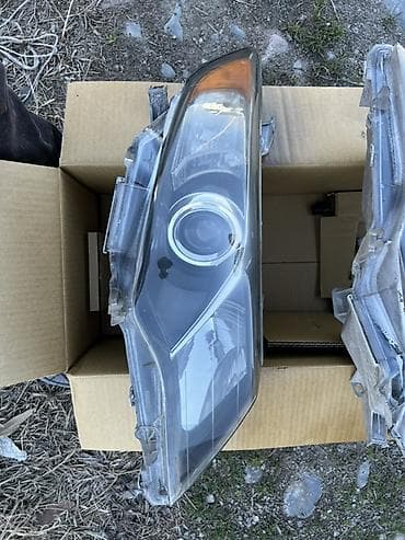 h3 led: Комплект передних фар Toyota Оригинал, США — 2