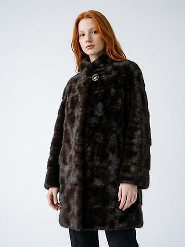жир медвежий: Шуба женская из каракуля (норка/каракуль темно‑шоколадного оттенка) — 1