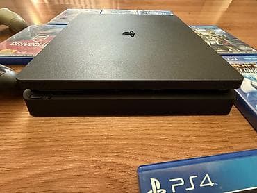 Игровая приставка Sony PlayStation 4 Slim (черная) Состояние идеал