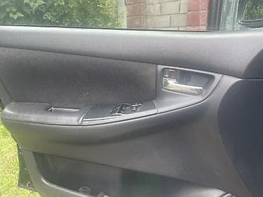 Toyota Corolla: 2005 г., 1.5 л, Механика, Бензин, Седан — 5