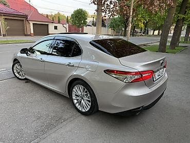 чехол на камри 30: Toyota Camry: 2018 г., 2.5 л, Вариатор, Гибрид, Седан — 7