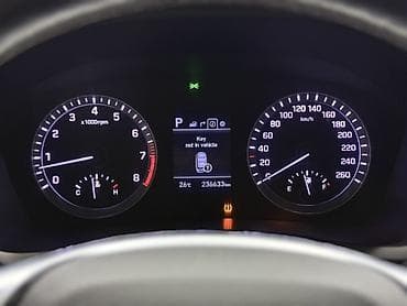купить соната 2018: Hyundai Sonata: 2018 г., 2 л, Автомат, Газ, Седан — 4