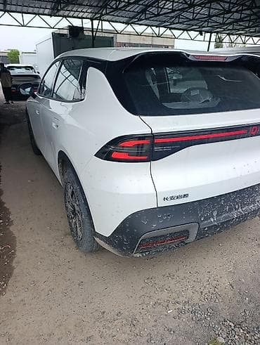 Changan Qiyuan Q05: 2026 г., Робот, Электромобиль, Кроссовер — 8