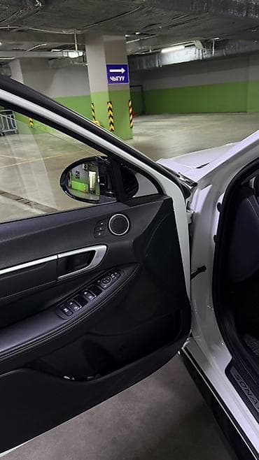 санато нюрайс: Hyundai Sonata: 2022 г., 1.6 л, Автомат, Бензин, Седан — 8