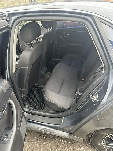 ауди с: Audi A4: 2004 г., Автомат, Бензин, Седан — 10