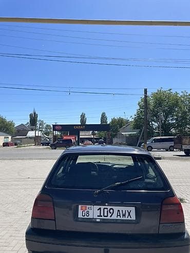 byd qin: Volkswagen Golf: 1993 г., 1.8 л, Ручные, Бензин, Хэтчбэк — 4