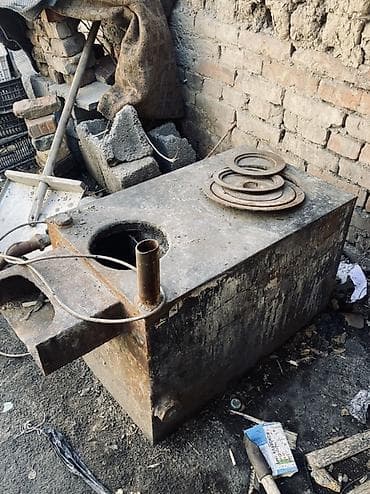 мангал продажа: Твердотопливная печь-буржуйка с варочной поверхностью и водяным — 1